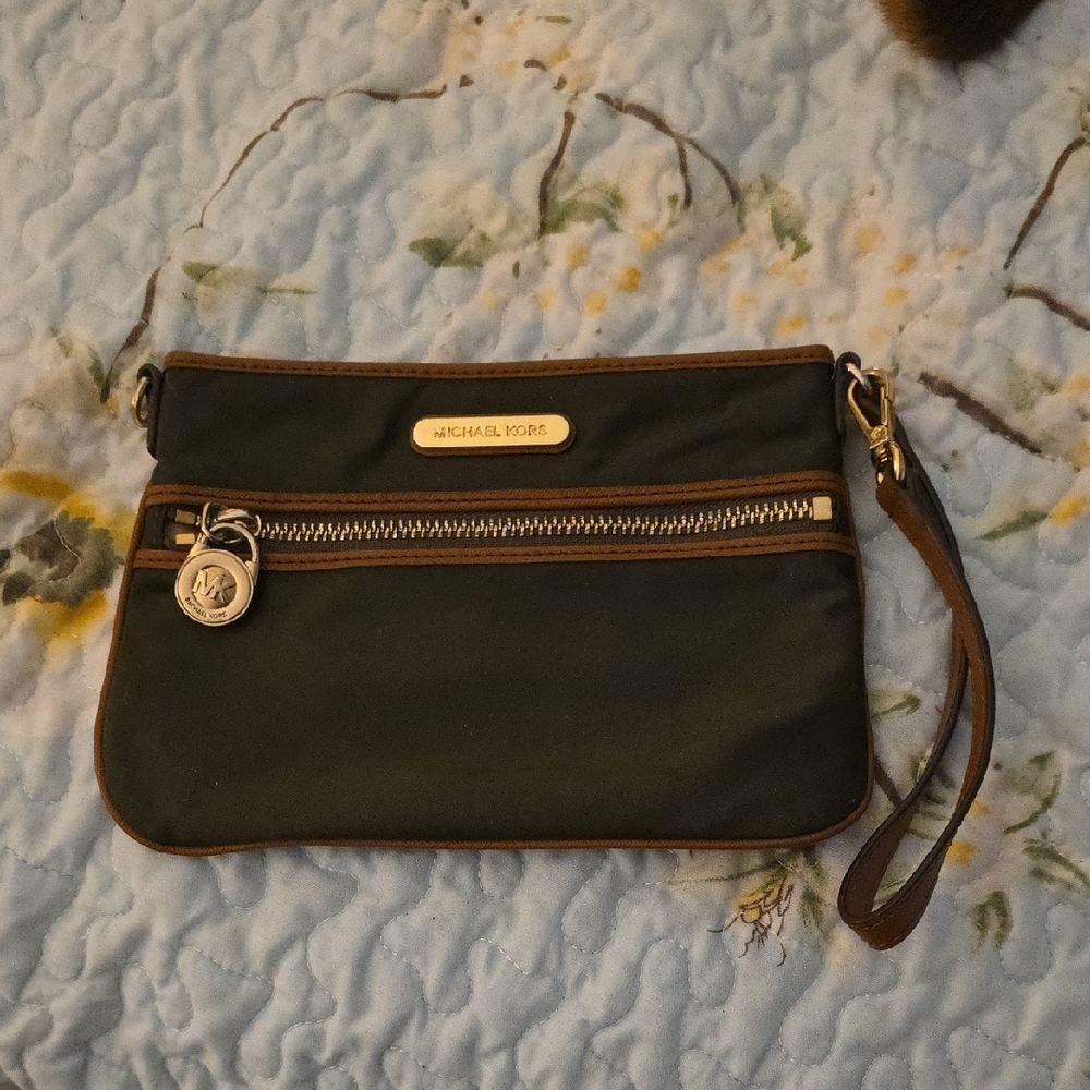 Michael Kors Black & Brown Clutch Wristlet